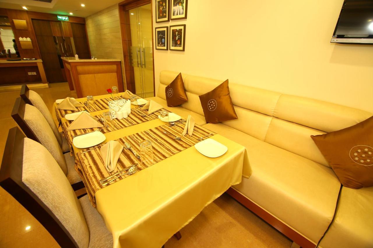 Hotel Hillway Park 科兰 外观 照片